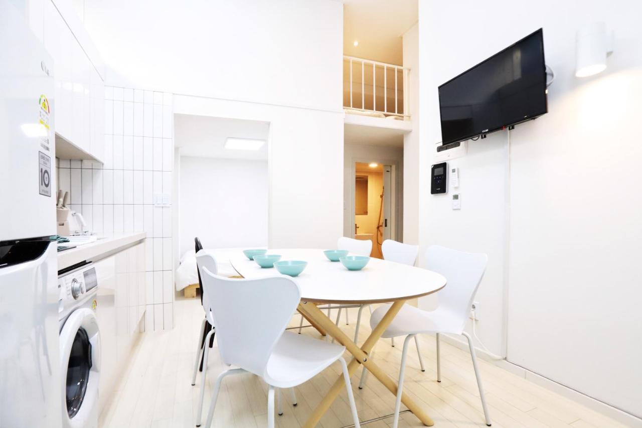Apartment J Garden Myeongdong Station Сеул Екстериор снимка