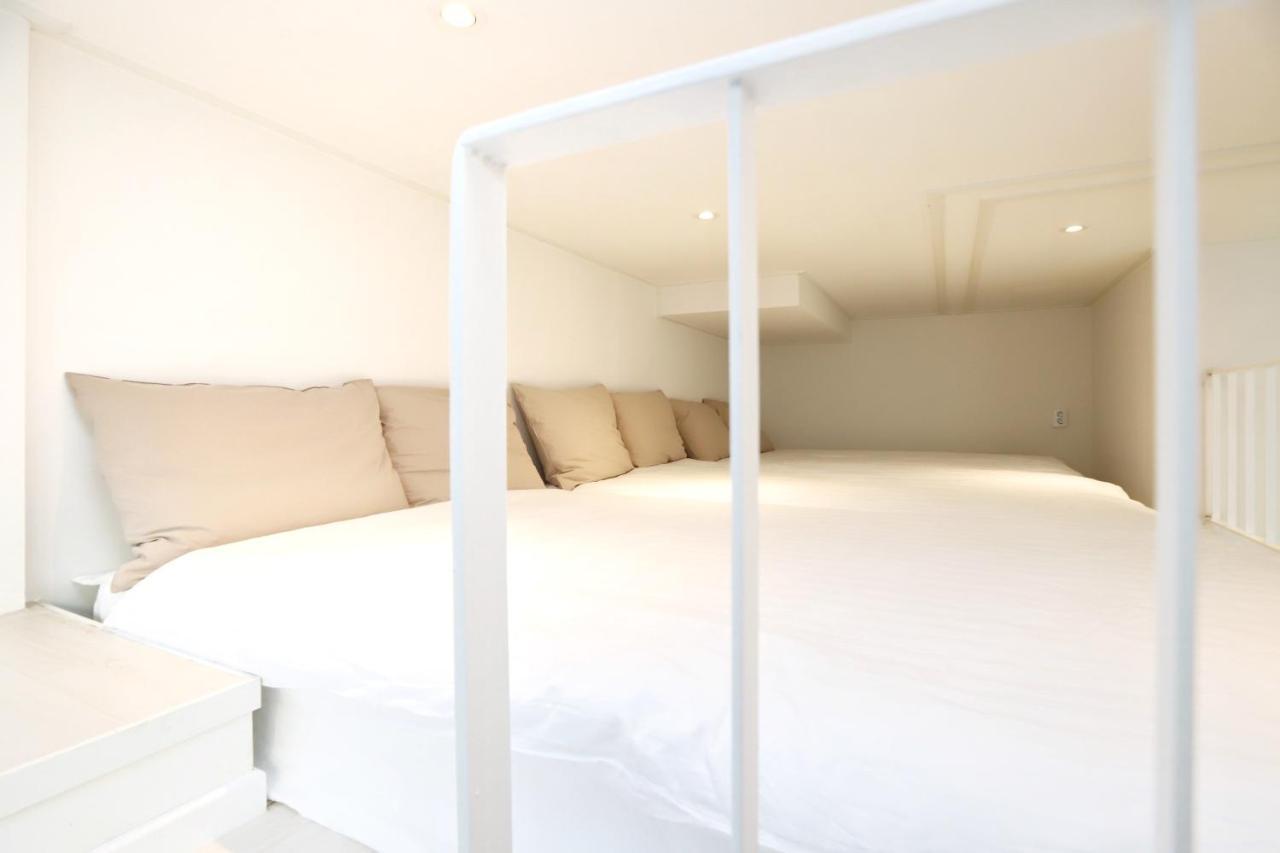 Apartment J Garden Myeongdong Station Сеул Екстериор снимка
