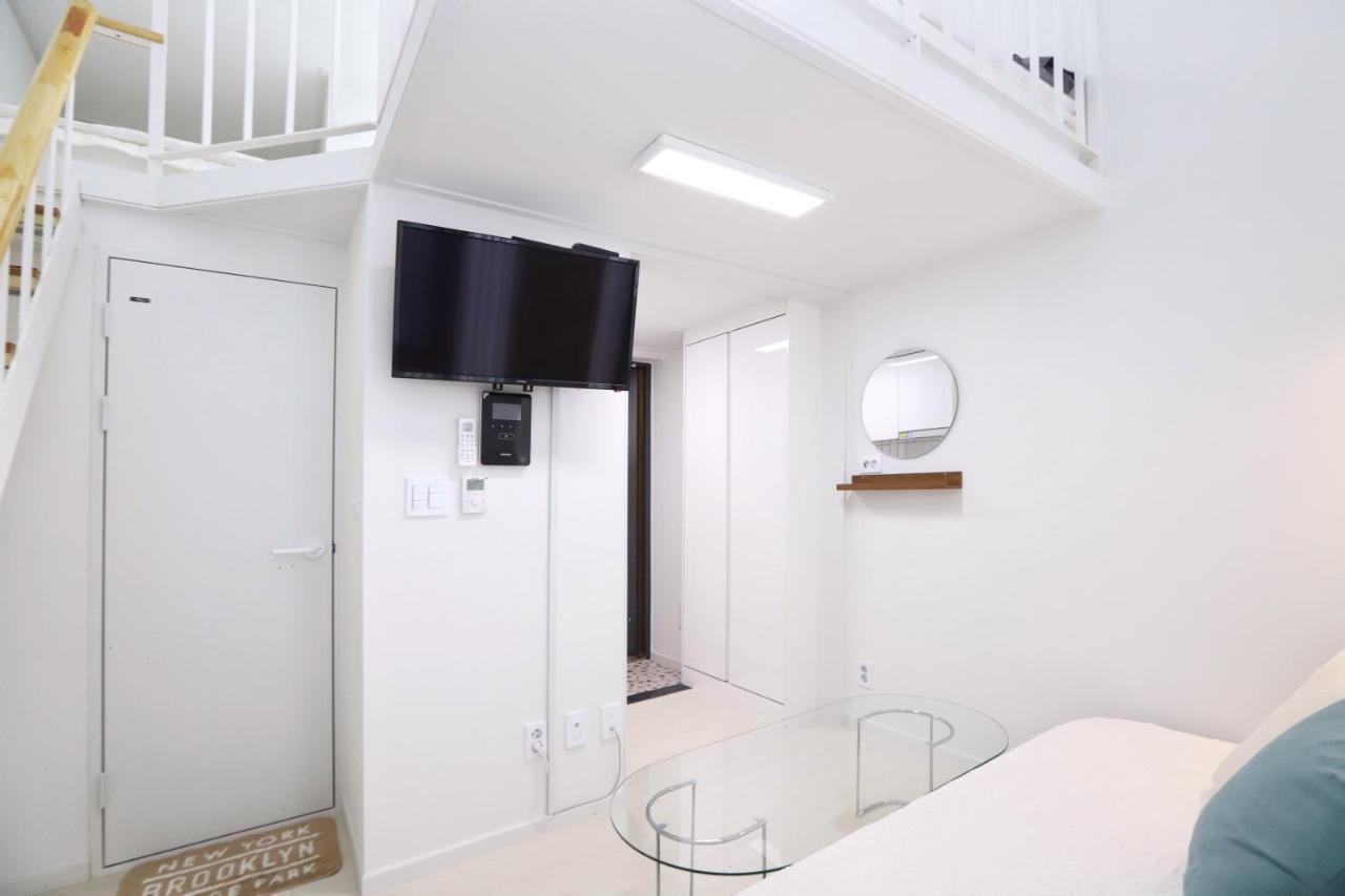 Apartment J Garden Myeongdong Station Сеул Екстериор снимка